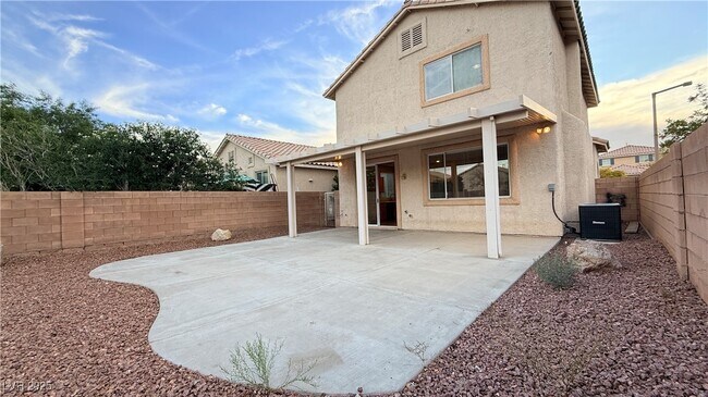 Building Photo - 316 Sonoma Valley St