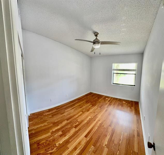 Building Photo - 9657 Riverside Dr