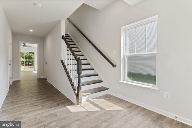 Building Photo - 44042 Eucalyptus Way