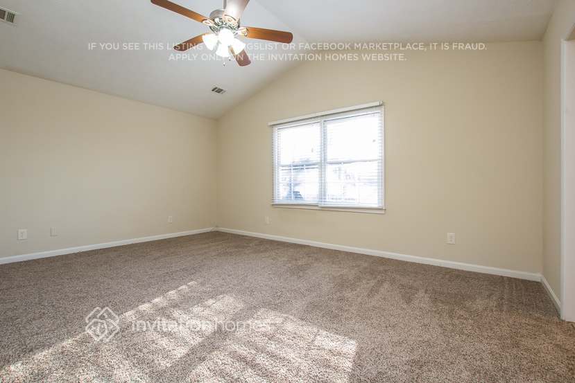 Building Photo - 2080 Hunters Cove Dr