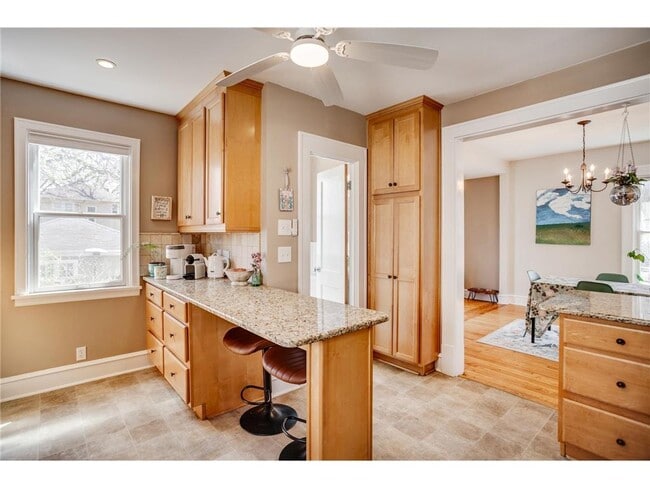 Building Photo - 3521 Girard Ave S