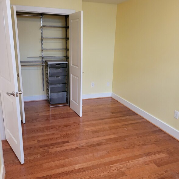 Building Photo - 2656 15th St NW