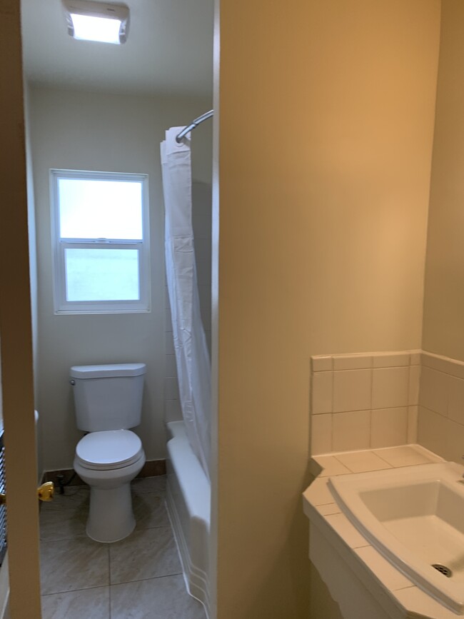 Bathroom - 2405 W Via Corona
