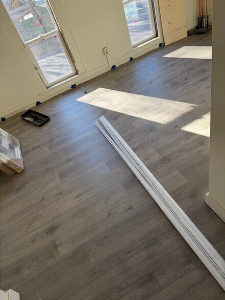 Building Photo - 1029 2nd Ave