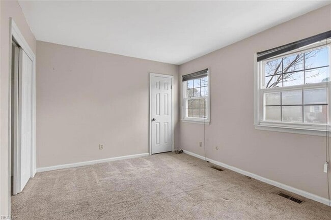 Building Photo - 4303 Arundel Ln