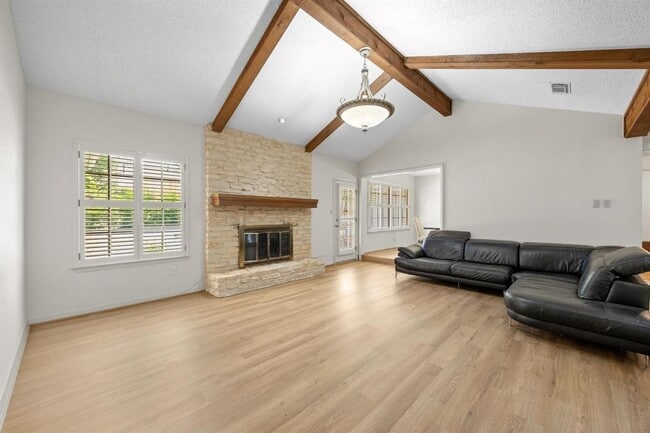 Building Photo - 11205 D-K Ranch Rd