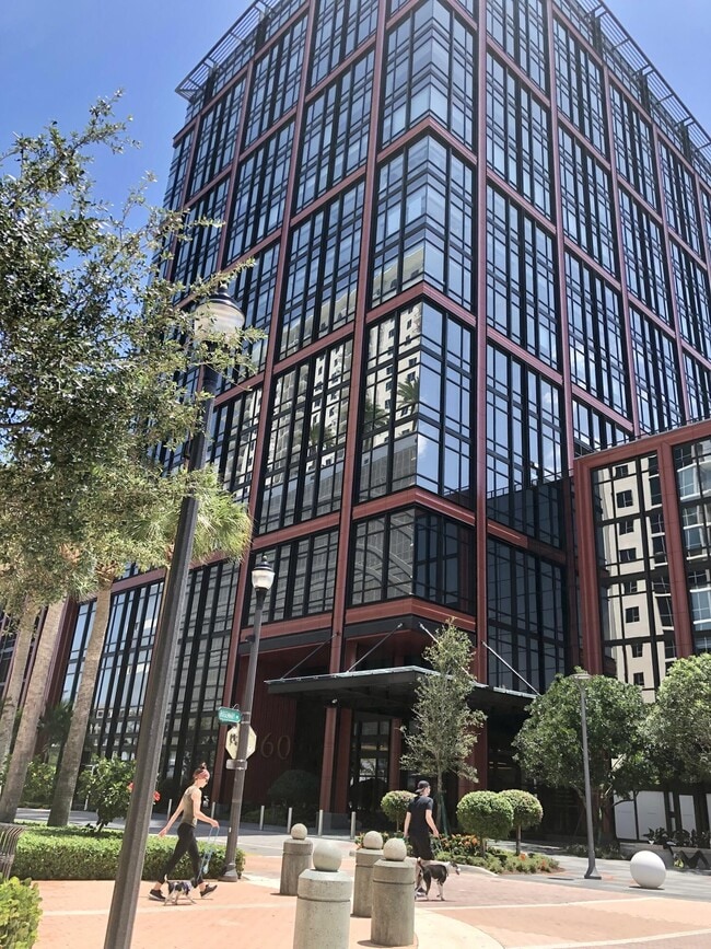 Building Photo - 610 Clematis St