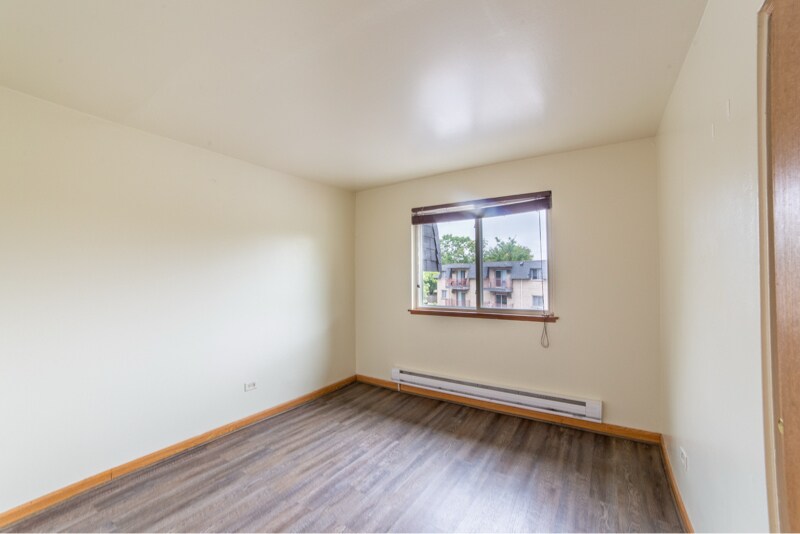 Building Photo - 6605 Oak Forest Ave