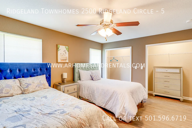 Building Photo - Ridgeland Townhomes | 2 Bed | 2.5 Bath