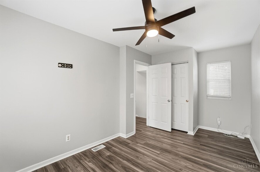Building Photo - 3595 Harvey Ave