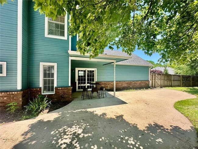Building Photo - 3103 Peach Blossom