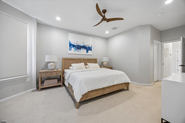 Building Photo - 113 N Adams Ave