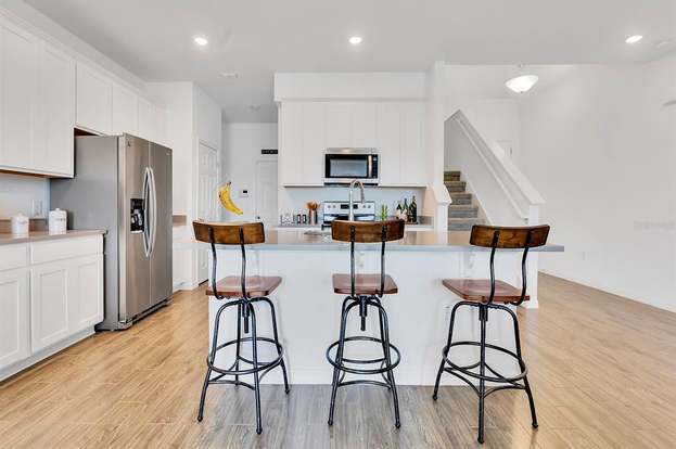 Building Photo - 15691 Willow Arbor Cir