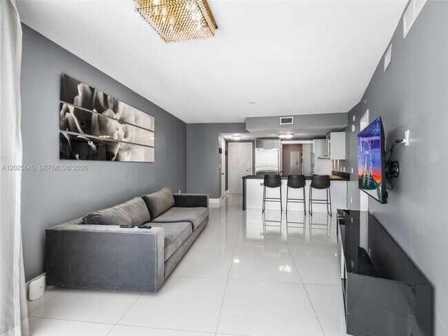 Building Photo - 18201 Collins Ave