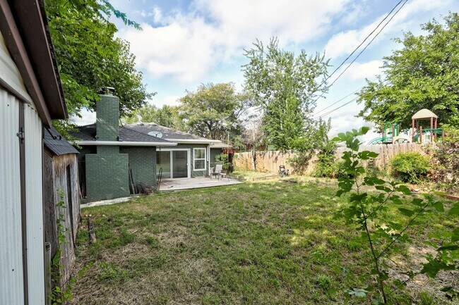 Building Photo - 2924 NW 67th St