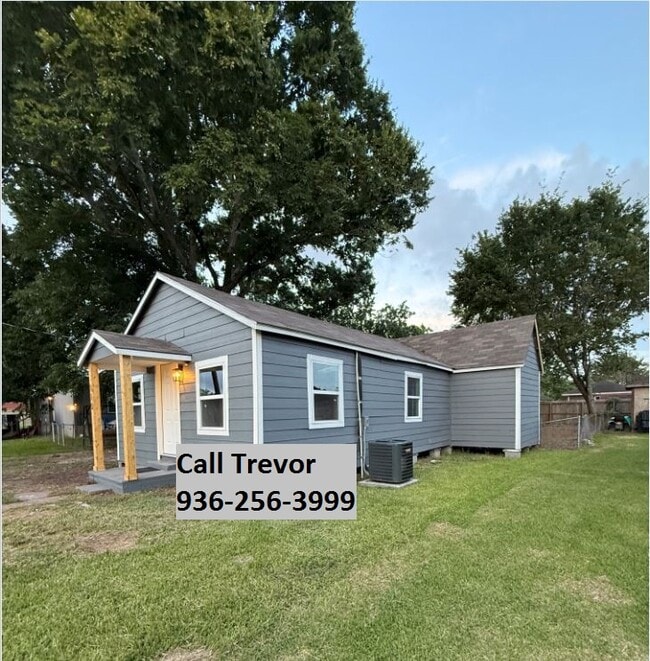 Primary Photo - 110 Millican St