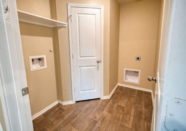 Building Photo - Energy-Efficient Living at $1,750 – Electricity Covered!