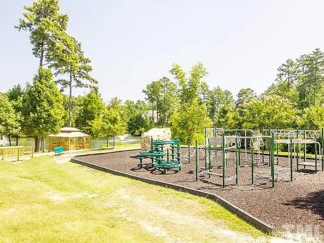 Building Photo - 108 Chinabrook Ct