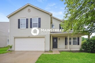 Building Photo - 4 Bedroom Pet-Friendly Home in Plainfield, IN with Main Street Renewal