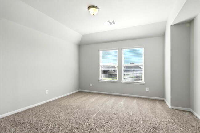 Building Photo - 29650 Yaupon Shore Dr