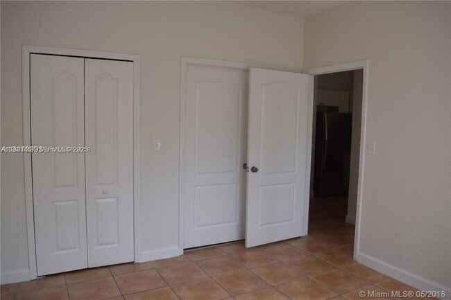 Building Photo - 17720 NW 73rd Ave