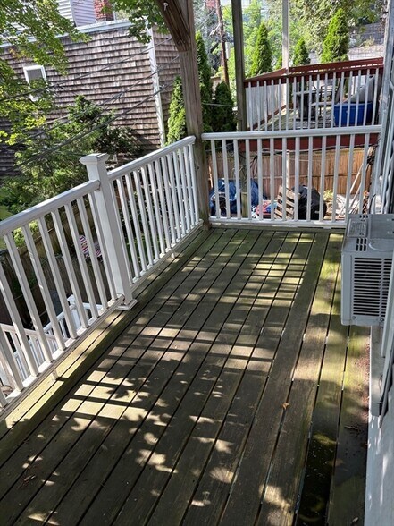 Building Photo - 59 Gates St