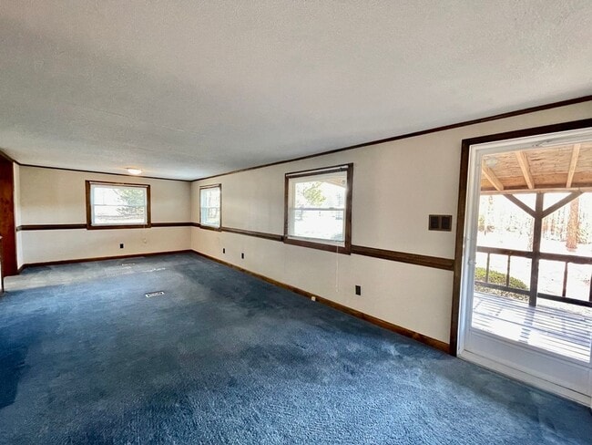 Building Photo - 14341 Wells Ln