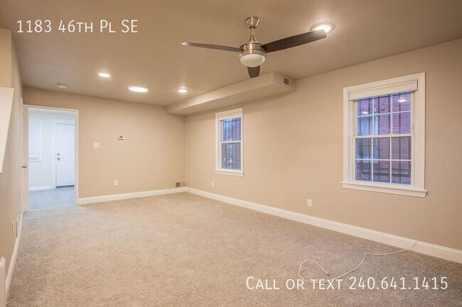 Building Photo - 1183 46th Pl SE