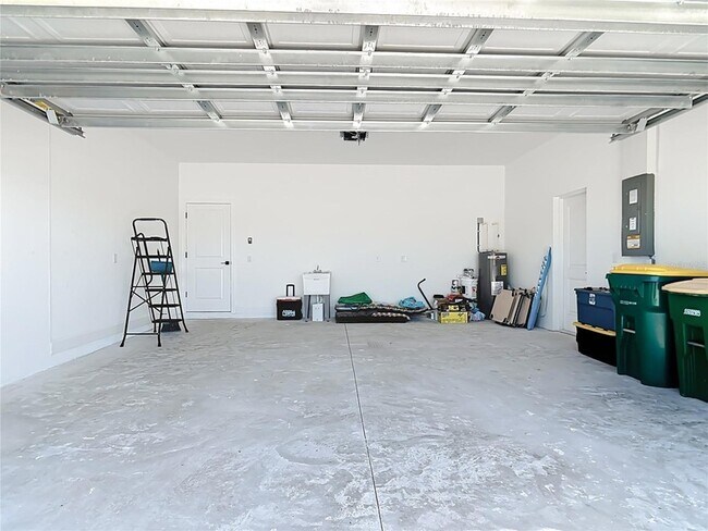 Building Photo - 26 Medalist Way