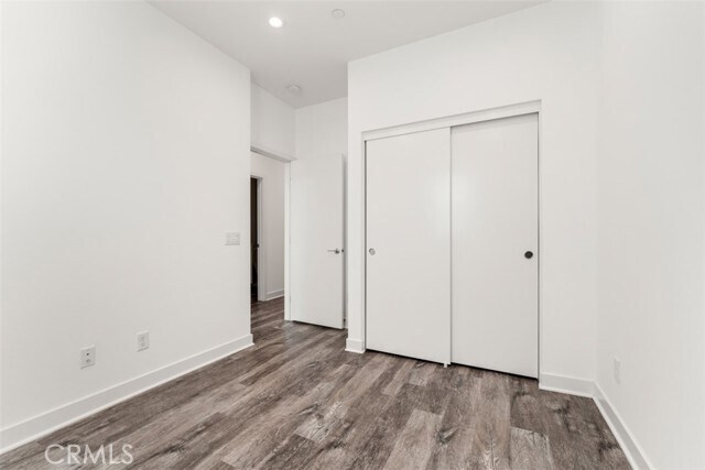 Building Photo - 1415 W Cara Dr