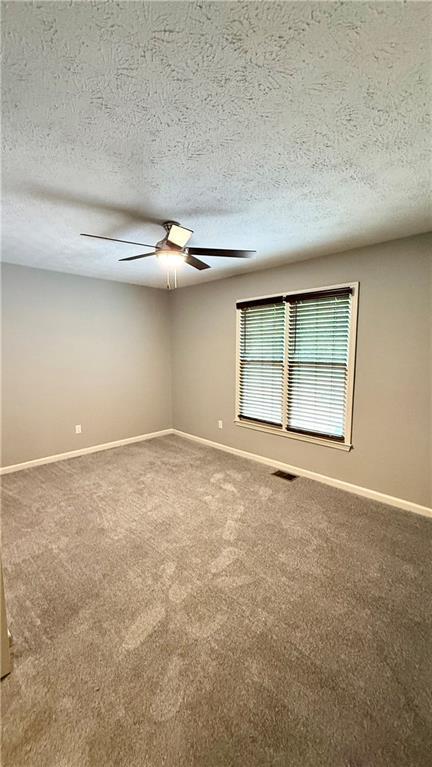 Building Photo - 900 Clearbrook Course SW