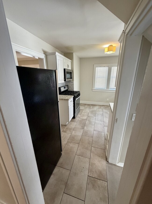 Building Photo - 41 Mildorf St