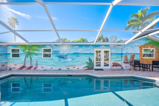 Building Photo - 3003 W Vina Del Mar Blvd