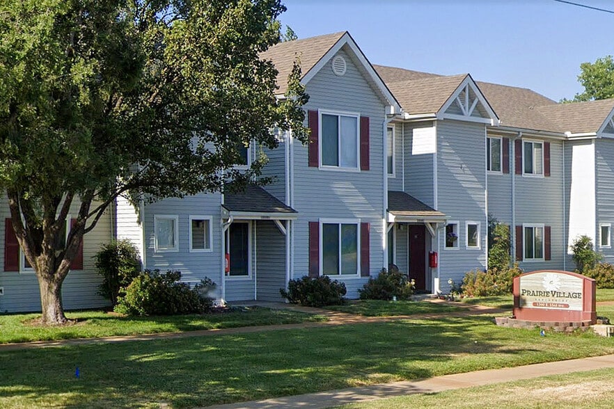 Prairie Village 1300 E 33rd Ave Hutchinson KS 67502 Apartment Finder