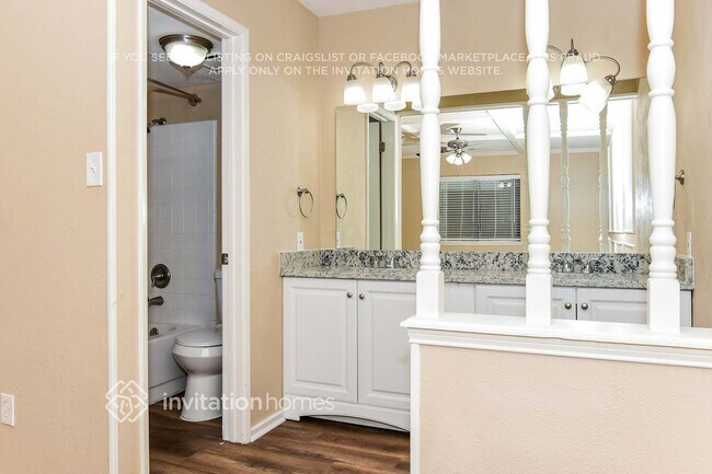 Building Photo - 8102 Kensington Dr