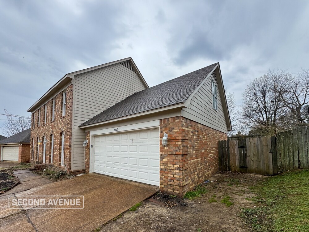 Building Photo - 6625 Rocky Park Dr