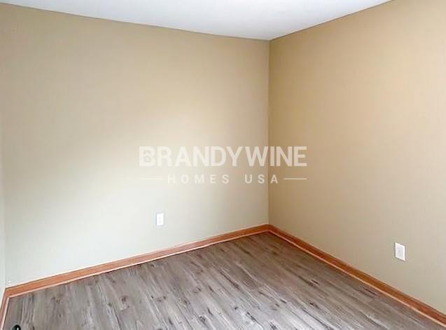 Building Photo - 1002 NE Deer Creek Rd