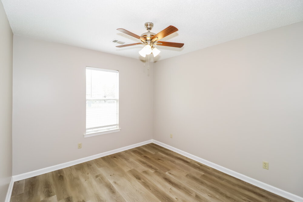 Building Photo - 1244 Breezy Gate Dr