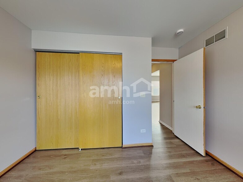 Building Photo - 318 Whitmore Trl