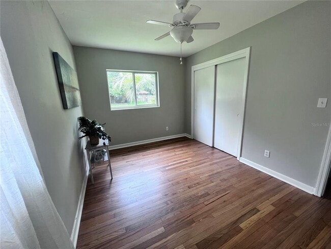 Building Photo - 3857 W University Ave