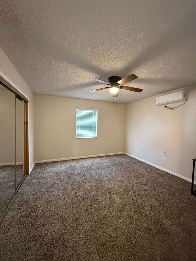 Building Photo - Cozy ranch style two-bedroom one bath home in the heart of Tornillo Texas.  Lease today!