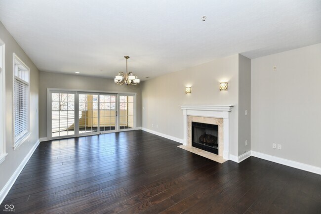 Building Photo - 8555 One W Dr