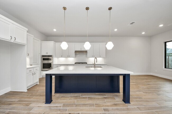 Building Photo - 26907 Southwick Vly Ln