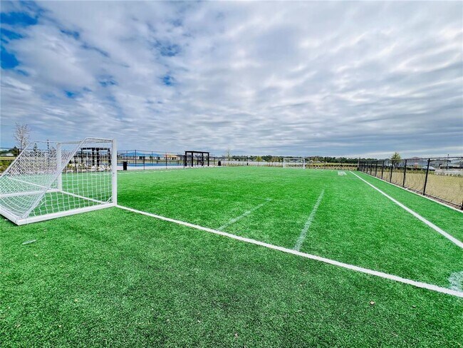 Building Photo - 317 Silverbell Trl