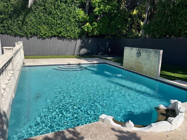 Building Photo - 4575 Post Ave