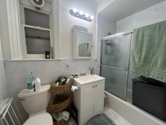 Building Photo - 1 bedroom in WOODSIDEw NY 11377