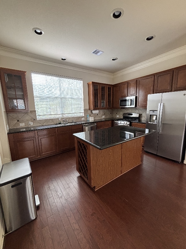 Building Photo - 3008 Clearview Cir