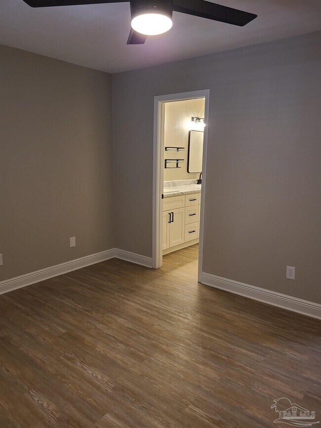 Building Photo - 501 E Burgess Rd