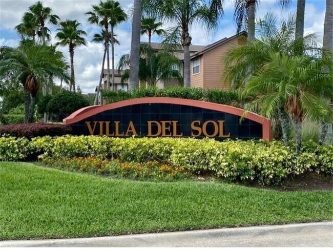 Building Photo - 2214 Grand Cayman Ct