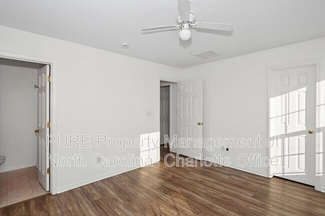 Building Photo - 2910 Bridgeville Ln